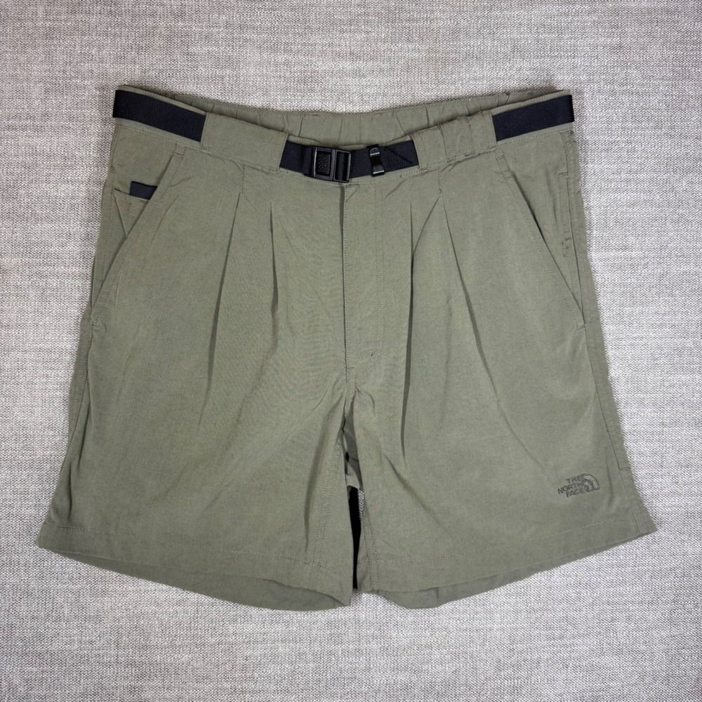 The North Face Mens Olive Green Belted Nylon Hiking Shorts Medium Pleated Retro